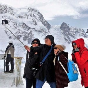 Should You Dropship Trending Products Or Evergreen Products